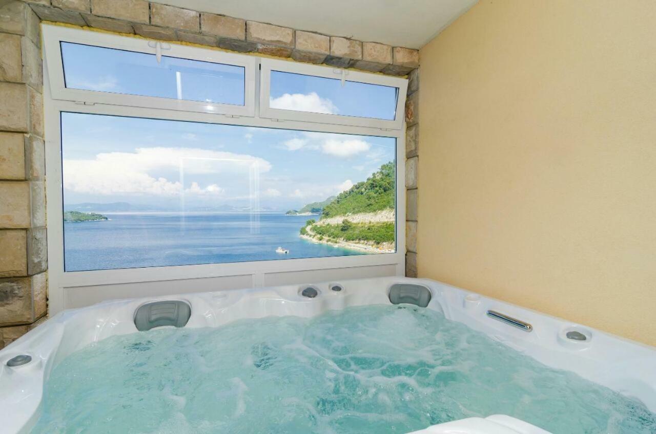 Adriatic - Apartment With Jacuzzi Sobra Exterior foto